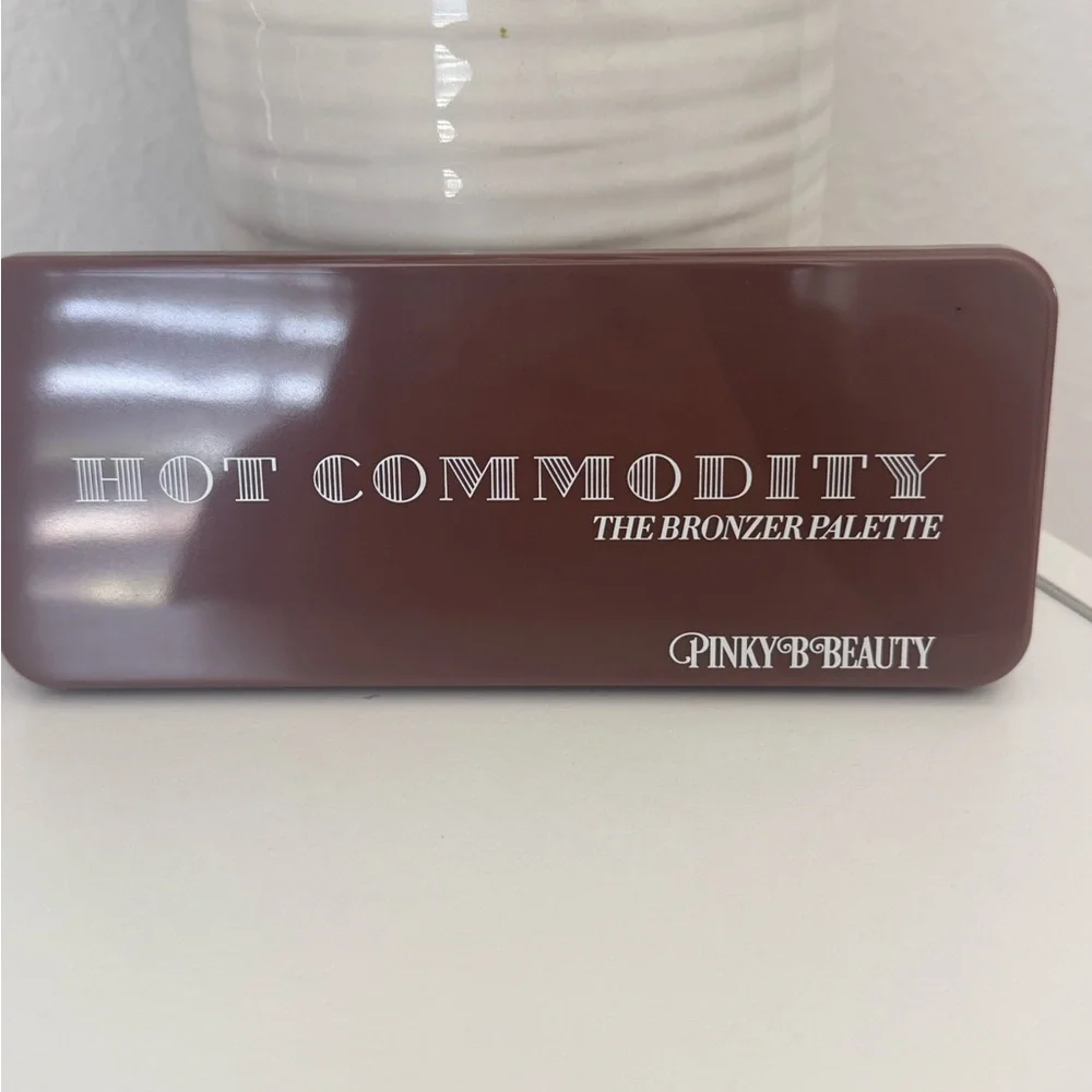 Hot Commodity Bronzer Palette - Brown